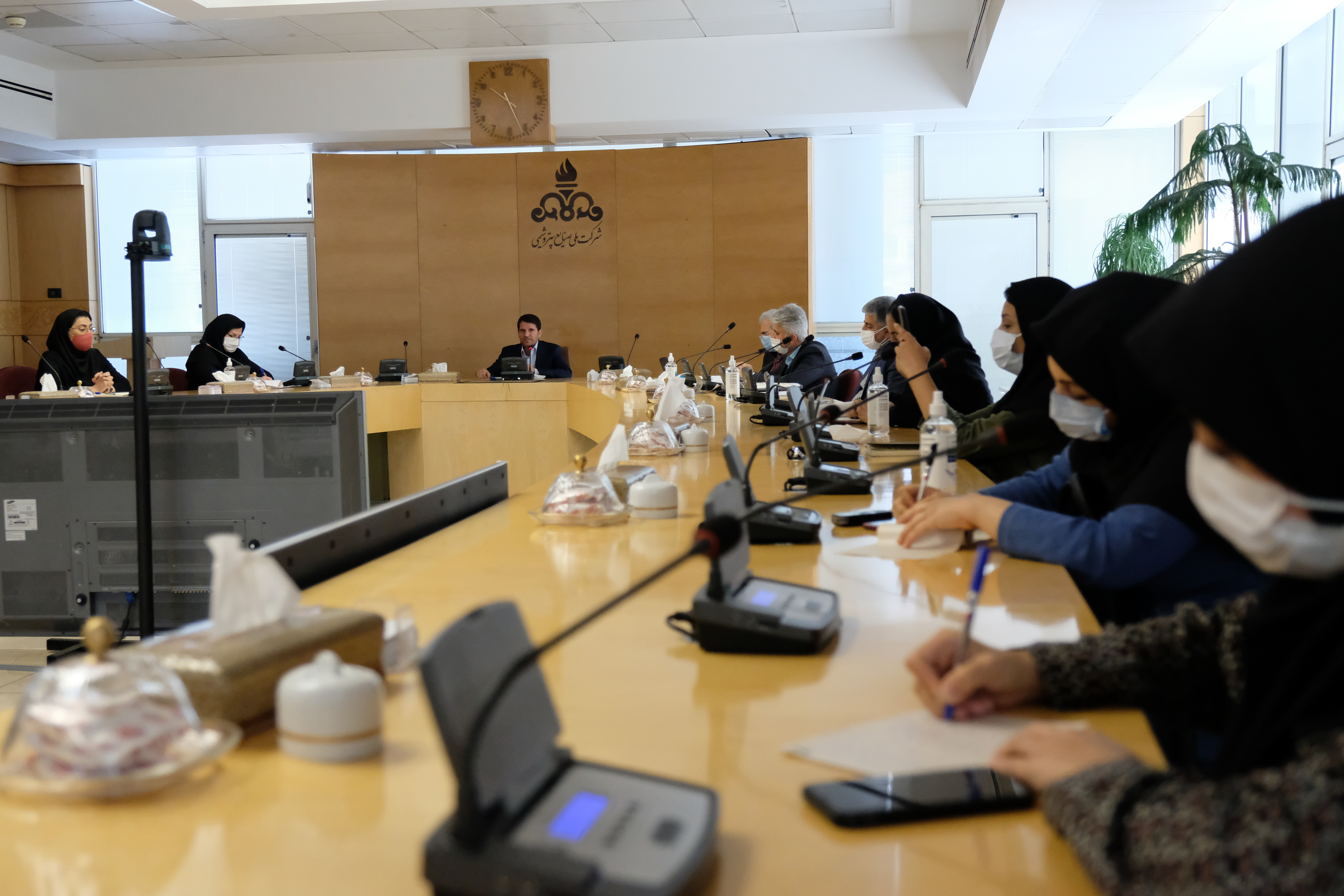 نشست خبری دکتر حسن عباس زاده مدیر برنامه ریزی و توسعه شرکت ملی صنایع پتروشیمی ایران 7