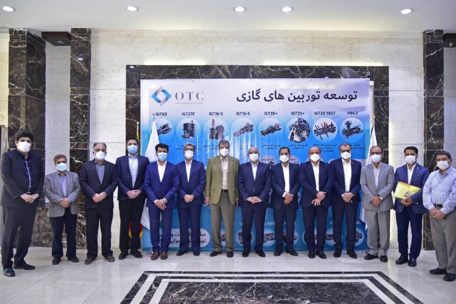 بازدید معاون وزیر نفت و مدیرعامل شرکت ملی صنایع پتروشمی از یک مجموعه تامین کننده کمپرسورهای صنعت نفت  13