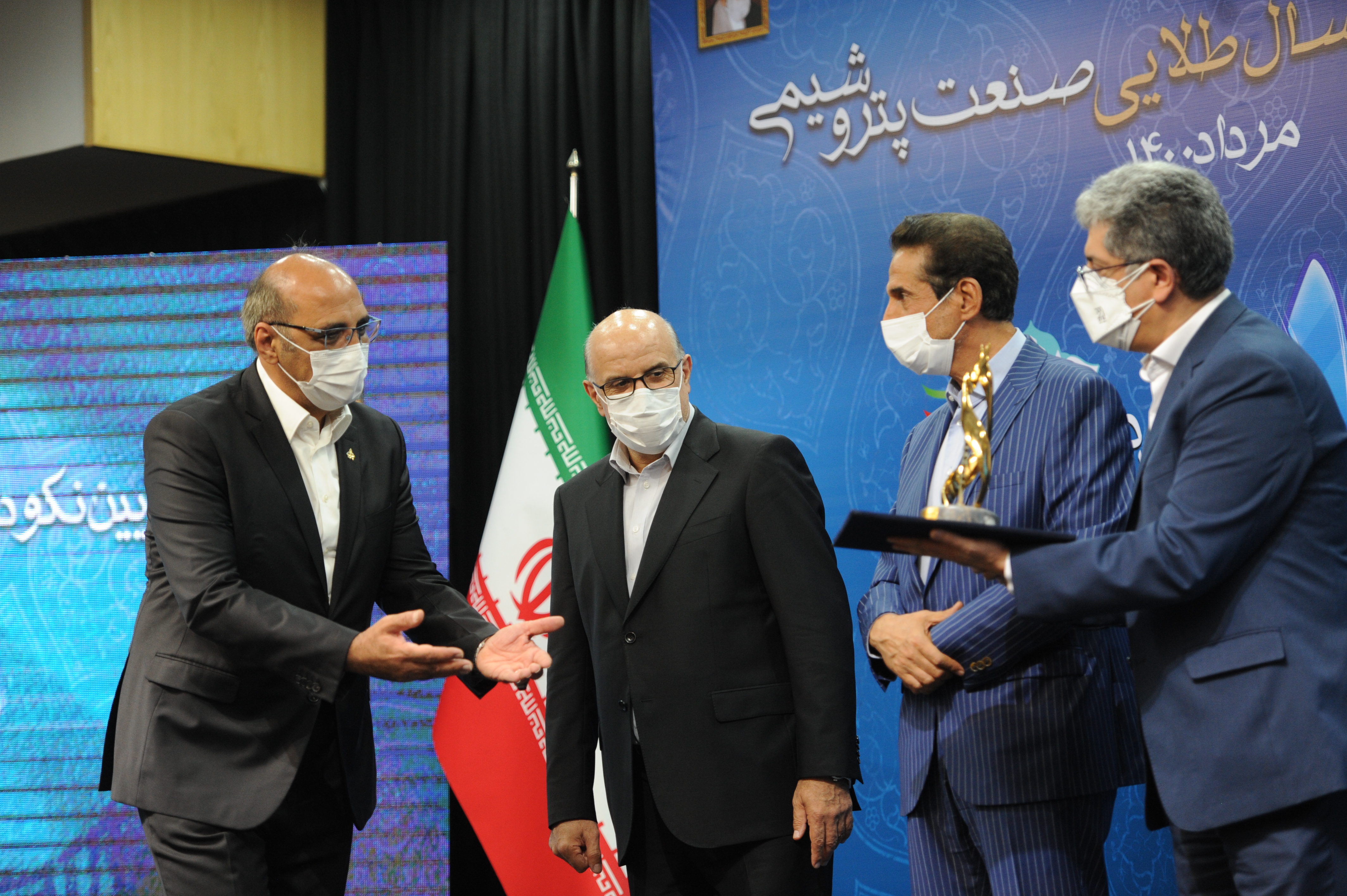 آئین نکوداشت سال طلایی صنعت پتروشیمی (2) 66