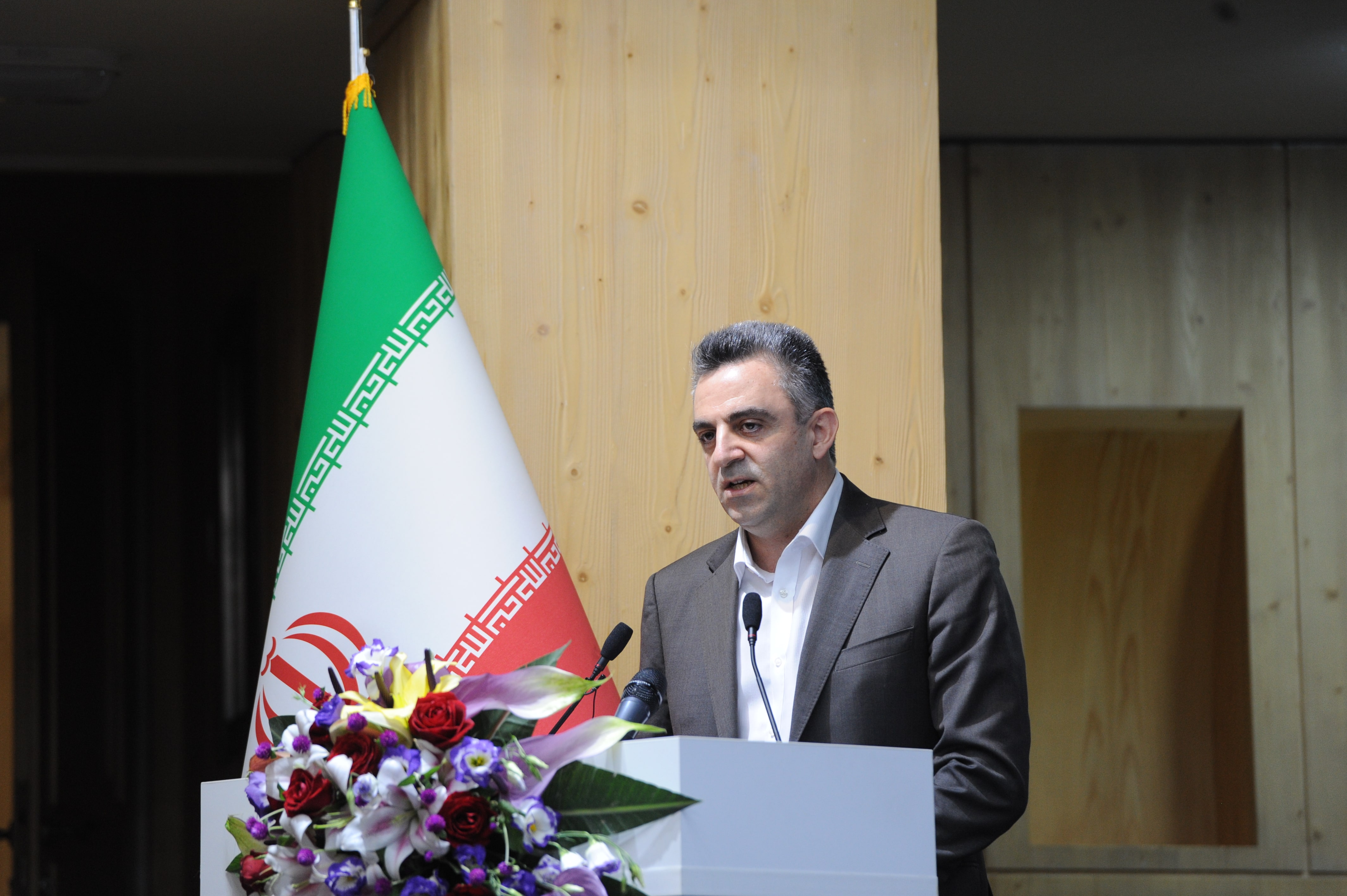 آئین نکوداشت سال طلایی صنعت پتروشیمی (1) 7