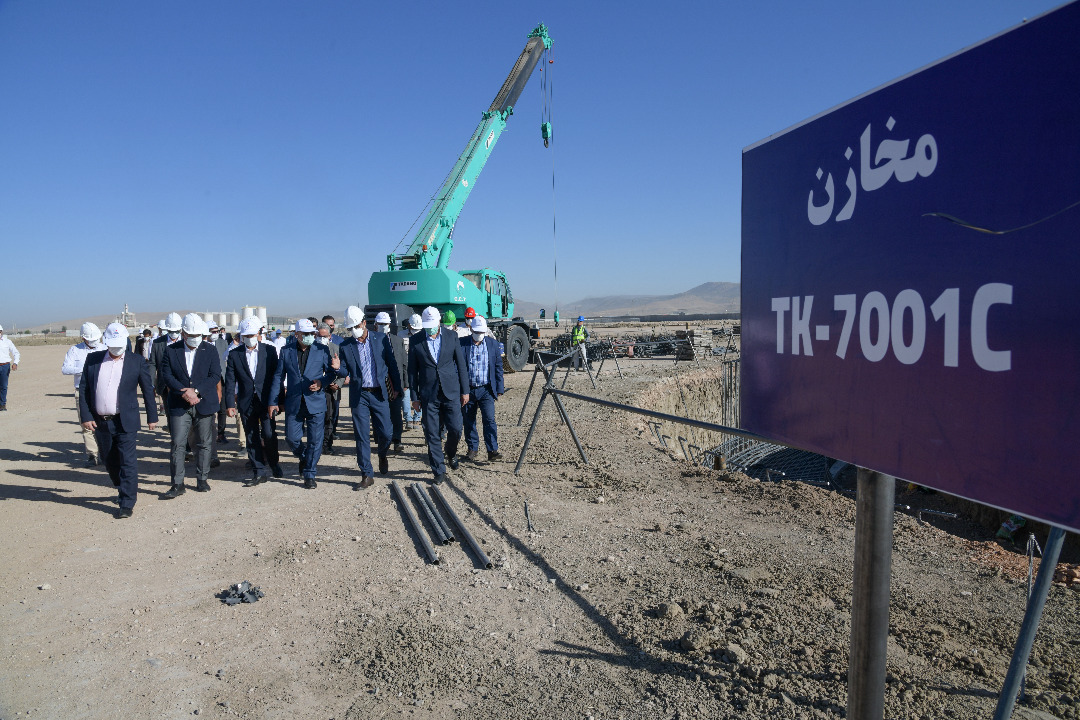 بازدید میدانی معاون وزیر نفت و مدیرعامل شرکت ملی صنایع پتروشیمی از طرح راهبردی GTPP پتروشیمی اسلام آباد  11