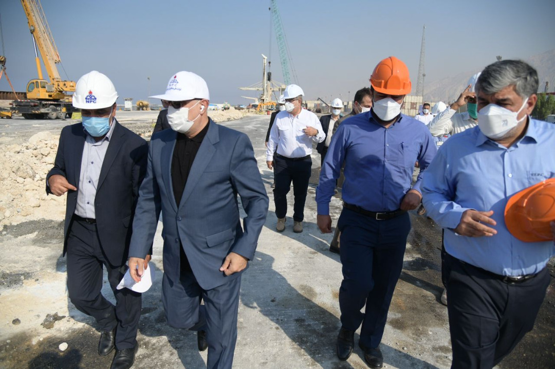 بازدید میدانی معاون وزیر نفت و مدیر عامل شرکت ملی صنایع پتروشیمی از طرحهای پتروشیمی مستقر در منطقه عسلویه و دیر/شهریور1400 1