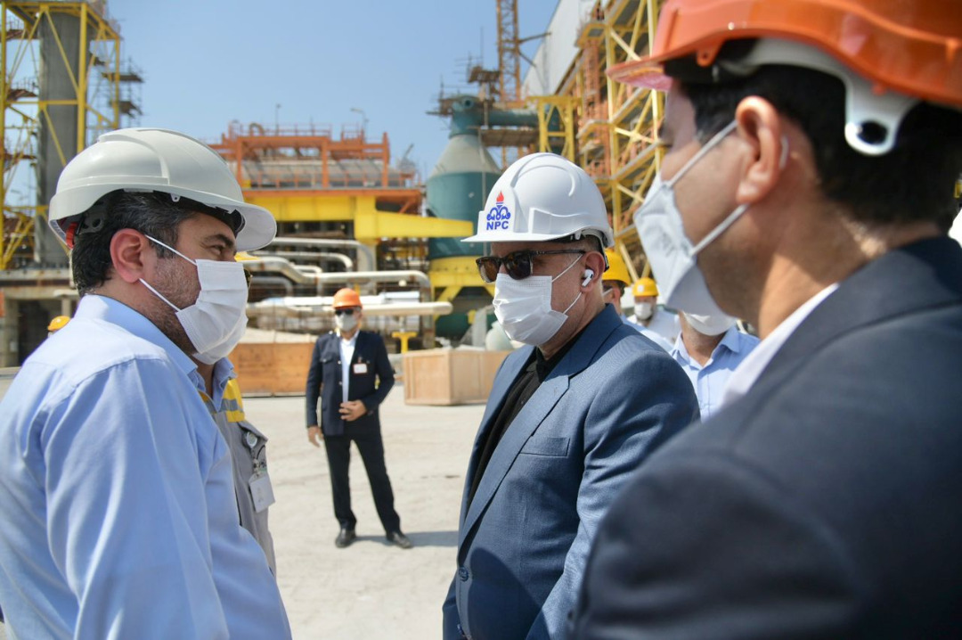 بازدید میدانی معاون وزیر نفت و مدیر عامل شرکت ملی صنایع پتروشیمی از طرحهای پتروشیمی مستقر در منطقه عسلویه و دیر/شهریور1400 2