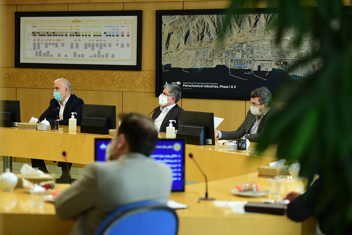 جلسه شورای عالی مسئولیت اجتماعی صنعت پتروشیمی /مهر1400 3