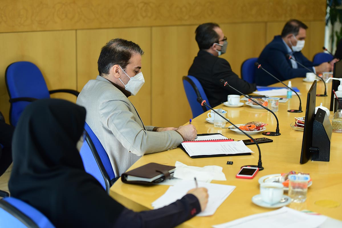 جلسه شورای عالی مسئولیت اجتماعی صنعت پتروشیمی /مهر1400 5