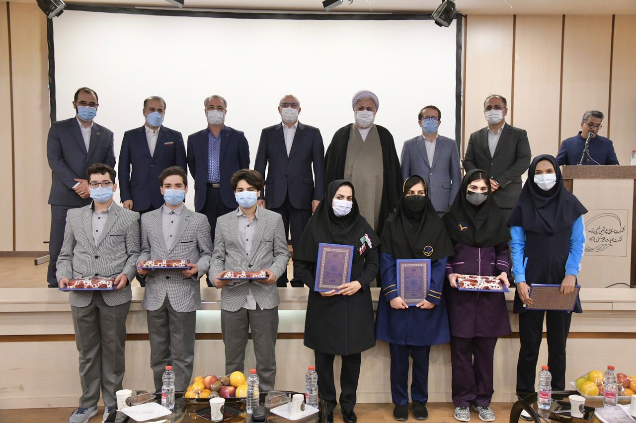 با حضور معاون وزیر نفت و مدیرعامل شرکت ملی صنایع پتروشیمی 16 پروژه‌ رفاهی، بهداشتی، عمرانی و آموزشی در شهرک پردیس جم/عسلویه به بهره‌برداری رسید 1