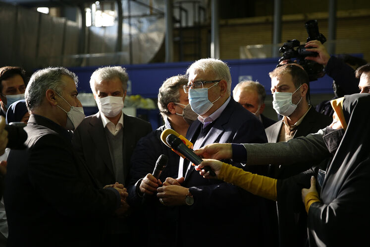 از تازه‌ترین دستاوردهای پژوهشی حوزه پتروشیمی با حضور وزیر نفت رونمایی شد 9