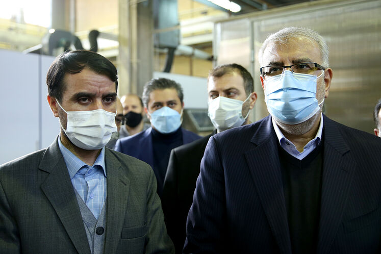 از تازه‌ترین دستاوردهای پژوهشی حوزه پتروشیمی با حضور وزیر نفت رونمایی شد 12