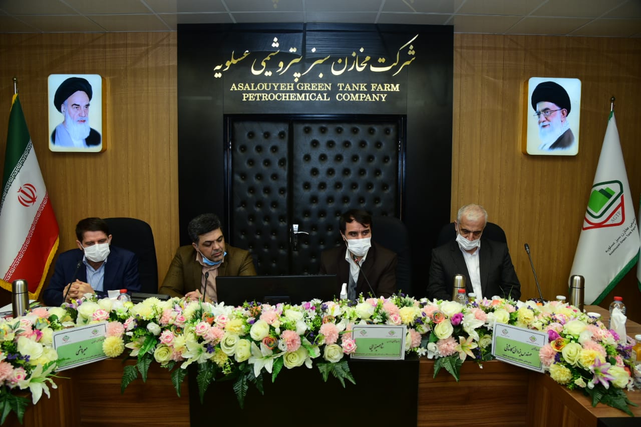 بازدید میدانی معاون وزیر نفت و مدیرعامل شرکت ملی صنایع پتروشیمی از طرح ها و مجتمع های پتروشیمی عسلویه/ 23 دی 1400 1