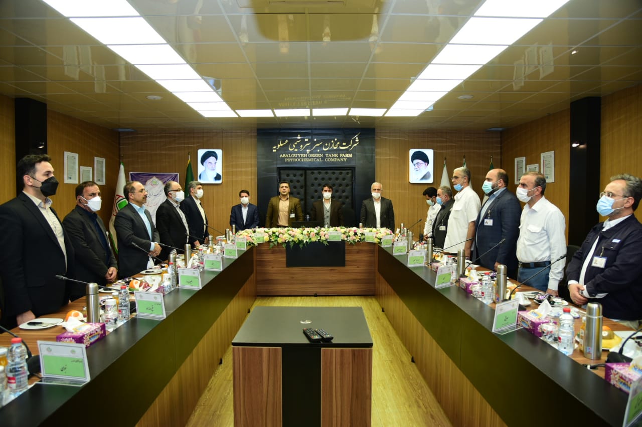 بازدید میدانی معاون وزیر نفت و مدیرعامل شرکت ملی صنایع پتروشیمی از طرح ها و مجتمع های پتروشیمی عسلویه/ 23 دی 1400 8