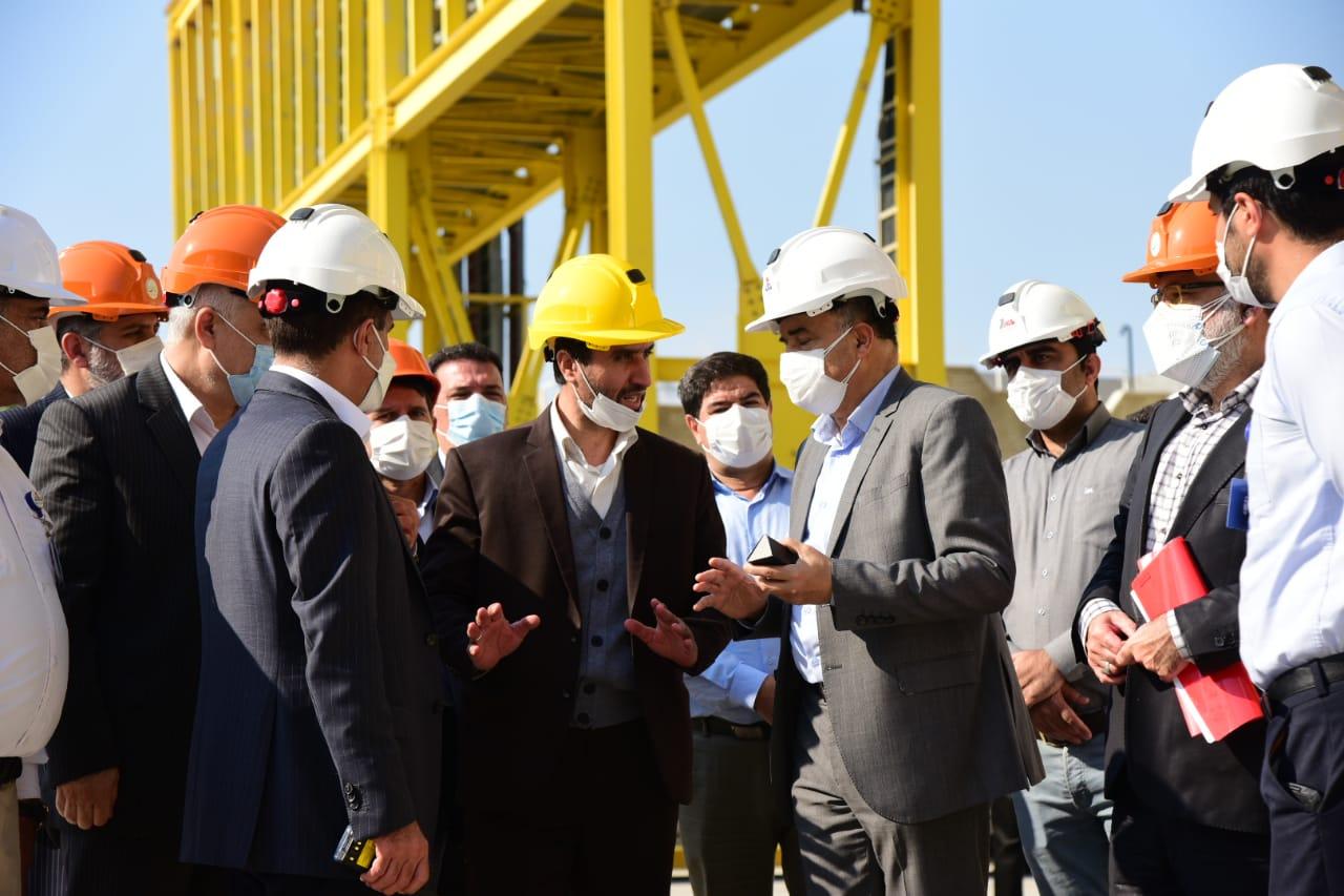بازدید میدانی معاون وزیر نفت و مدیرعامل شرکت ملی صنایع پتروشیمی از طرح ها و مجتمع های پتروشیمی عسلویه/ 24 دی 1400 1