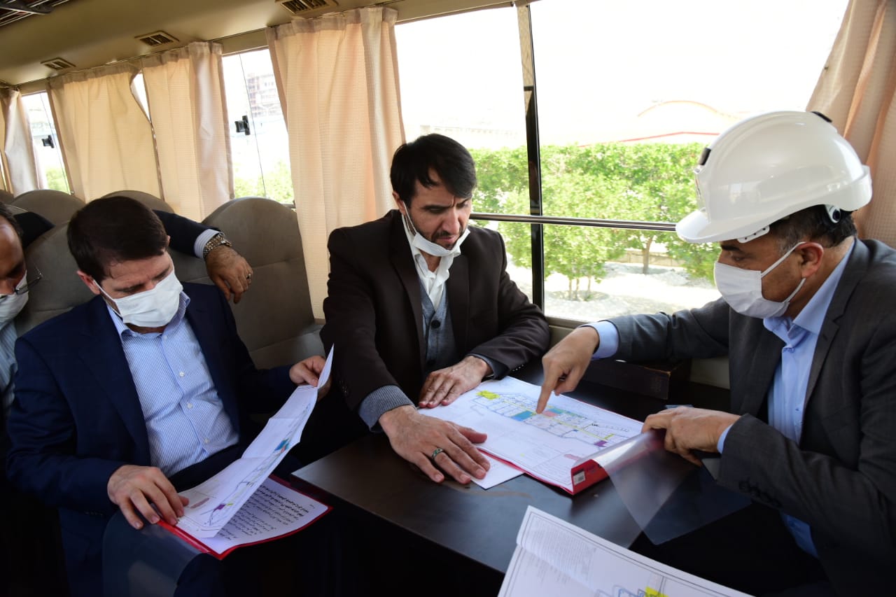 بازدید میدانی معاون وزیر نفت و مدیرعامل شرکت ملی صنایع پتروشیمی از طرح ها و مجتمع های پتروشیمی عسلویه/ 24 دی 1400 5