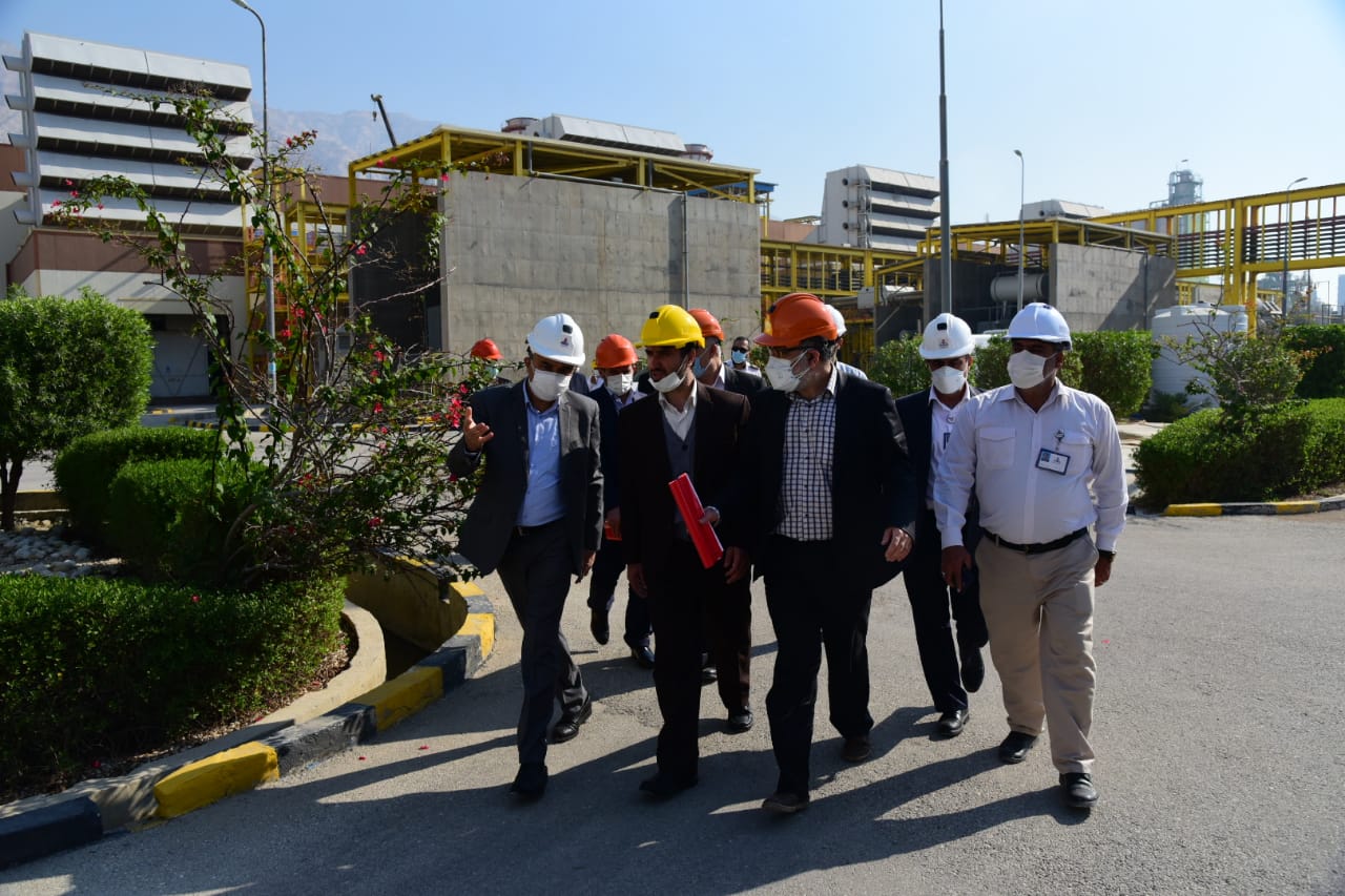 بازدید میدانی معاون وزیر نفت و مدیرعامل شرکت ملی صنایع پتروشیمی از طرح ها و مجتمع های پتروشیمی عسلویه/ 24 دی 1400 6