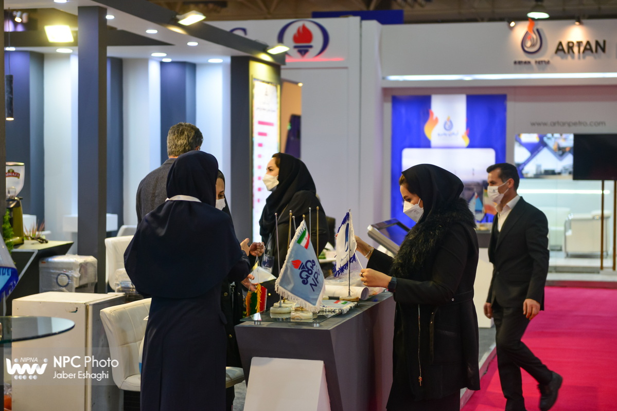 غرفه شرکت ملی صنایع پتروشیمی در پانزدهمین نمایشگاه بین المللی ایران پلاست 1