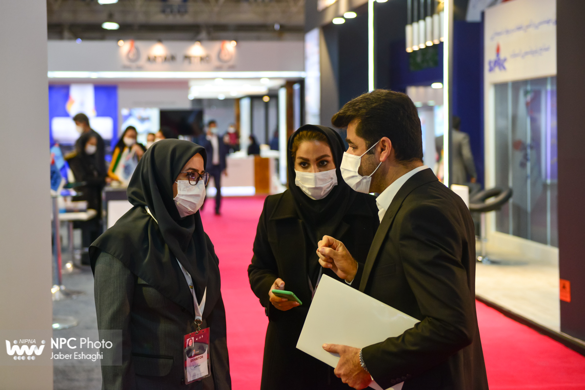 غرفه شرکت ملی صنایع پتروشیمی در پانزدهمین نمایشگاه بین المللی ایران پلاست 2