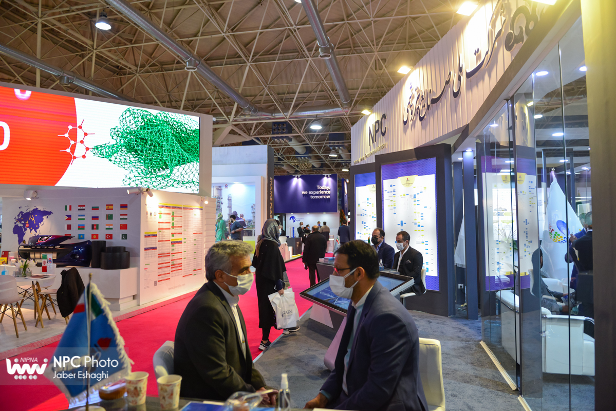 غرفه شرکت ملی صنایع پتروشیمی در پانزدهمین نمایشگاه بین المللی ایران پلاست 7