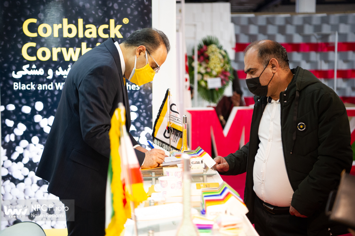 سالن خلیج فارس در اولین روز از پانزدهمین نمایشگاه بین المللی ایران پلاست 10