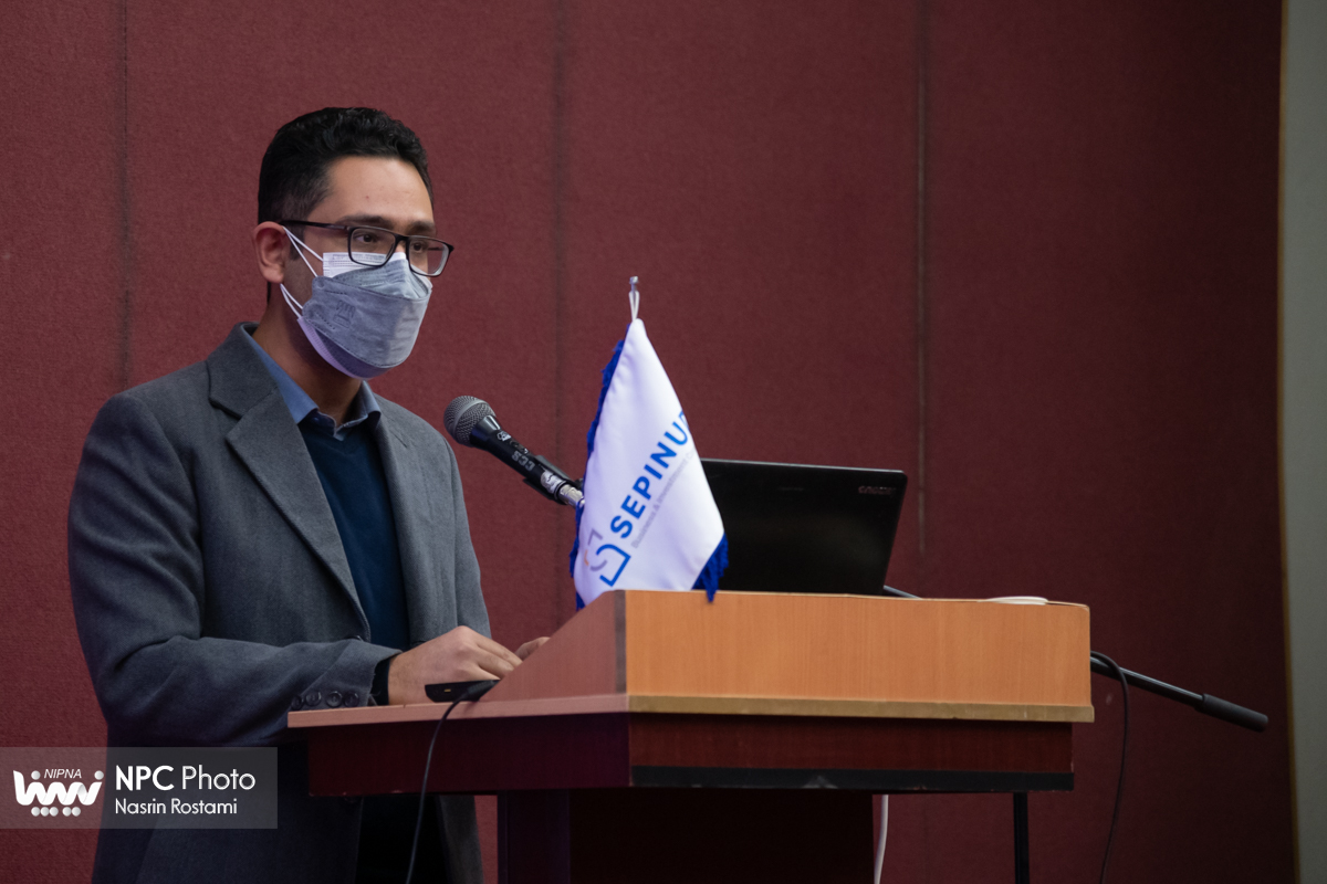 برگزاری نشست های تخصصی در اولین روز از پانزدهمین نمایشگاه بین المللی ایران پلاست 9