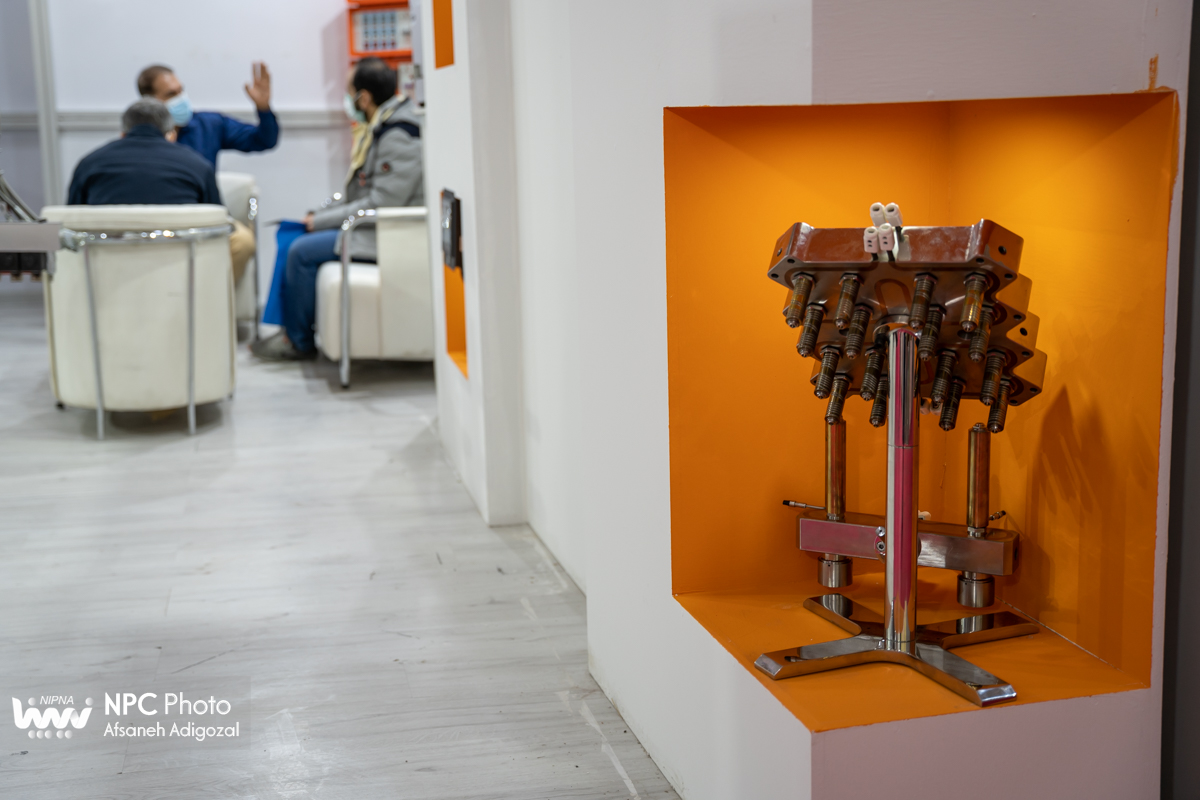 سالن 35 در اولین روز از پانزدهمین نمایشگاه بین المللی ایران پلاست 16