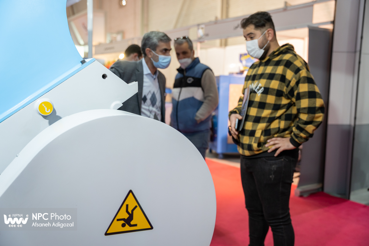 سالن 35 در دومین روز از پانزدهمین نمایشگاه بین المللی ایران پلاست 7