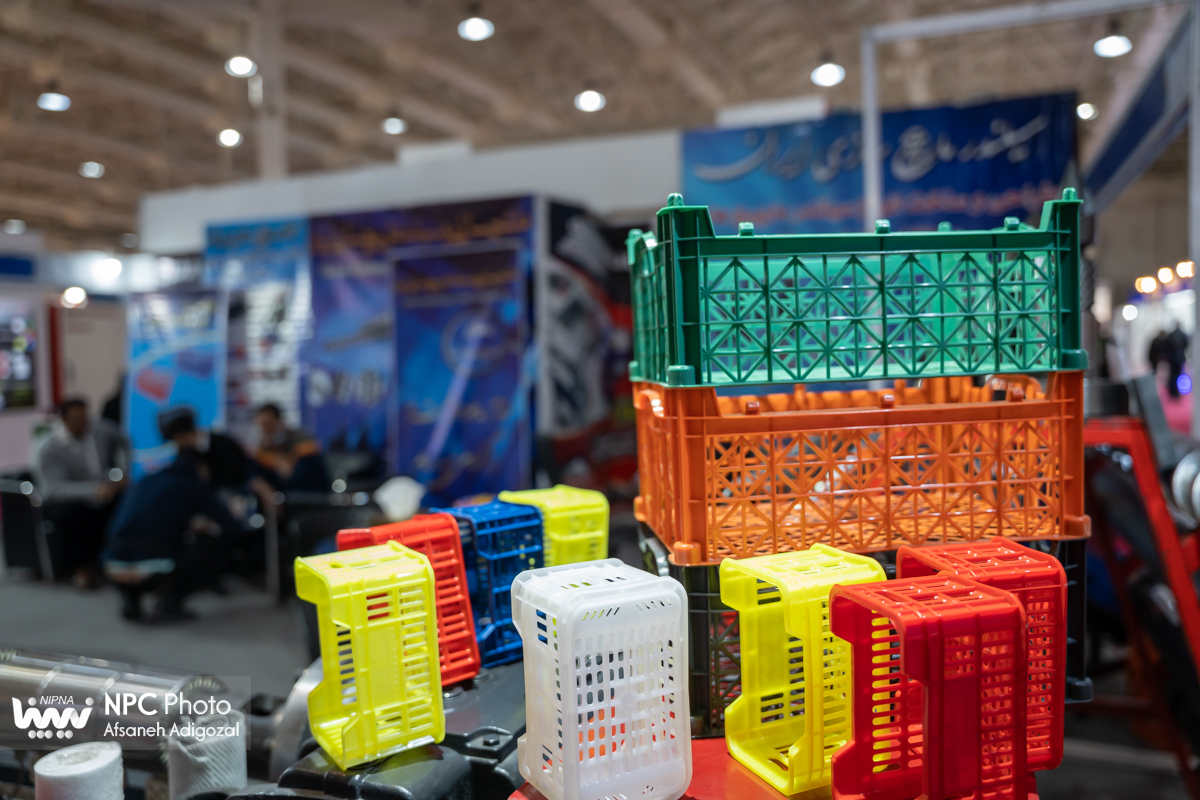 سالن 35 در دومین روز از پانزدهمین نمایشگاه بین المللی ایران پلاست 8