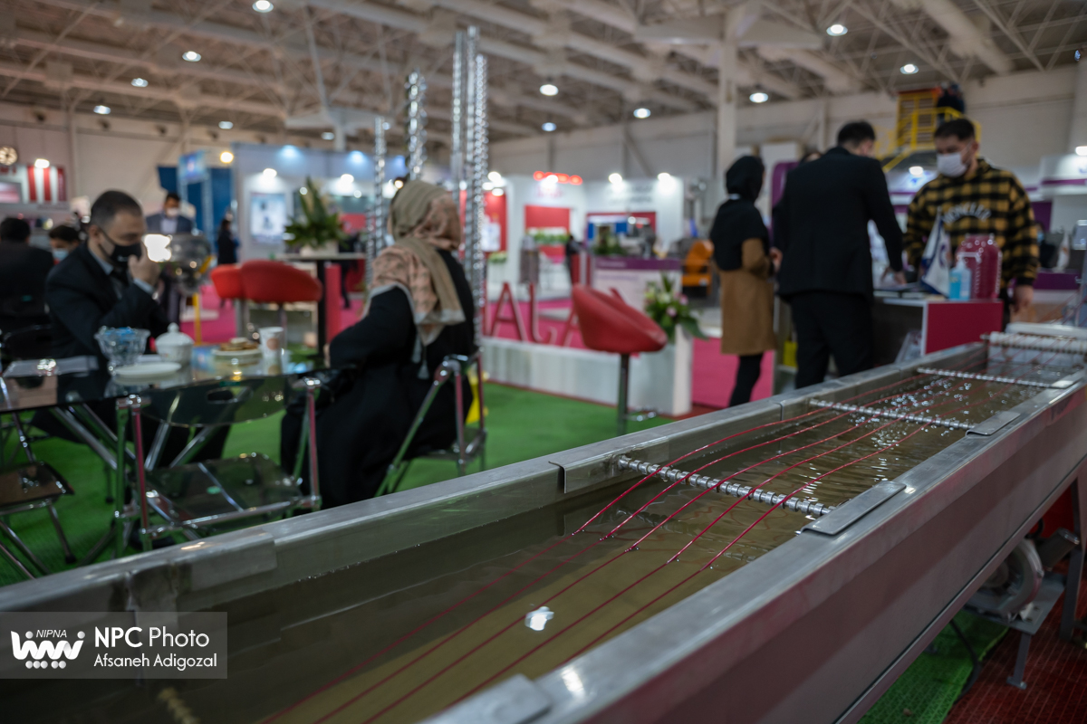 سالن 35 در دومین روز از پانزدهمین نمایشگاه بین المللی ایران پلاست 9