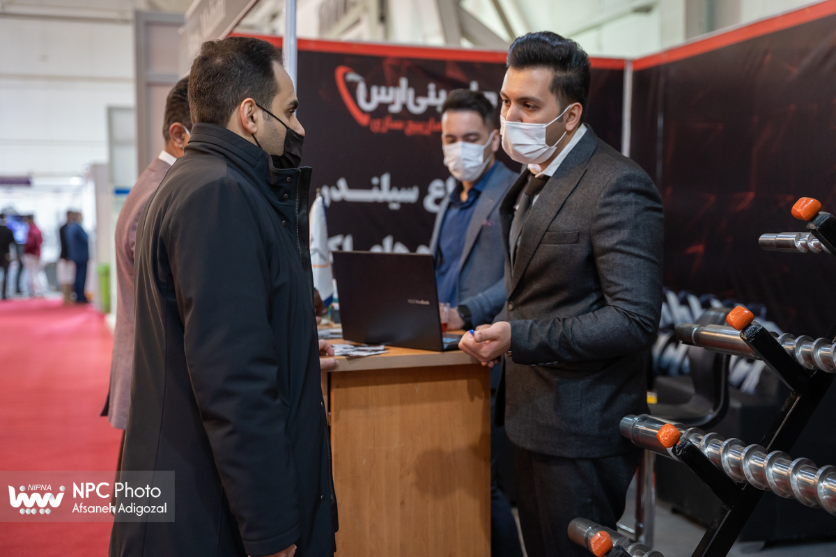 سالن 38B در دومین روز از پانزدهمین نمایشگاه بین المللی ایران پلاست 1