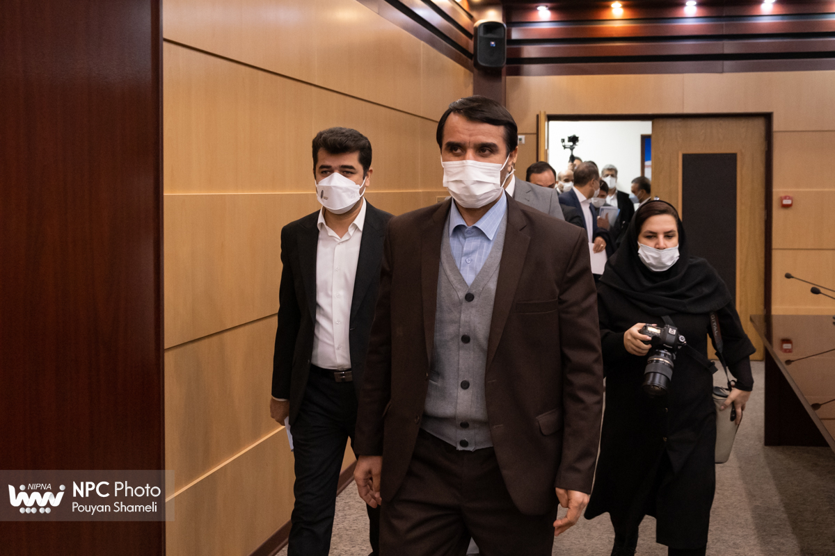 نشست خبری مدیرعامل شرکت ملی صنایع پتروشیمی در دومین روز پانزدهمین نمایشگاه بین‌المللی ایران‌پلاست 2