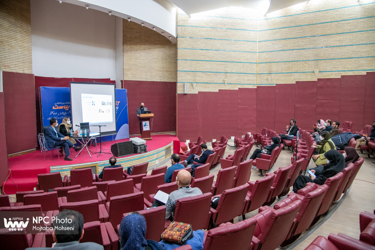 برگزاری نشست های تخصصی در دومین روز از پانزدهمین نمایشگاه بین المللی ایران پلاست 5