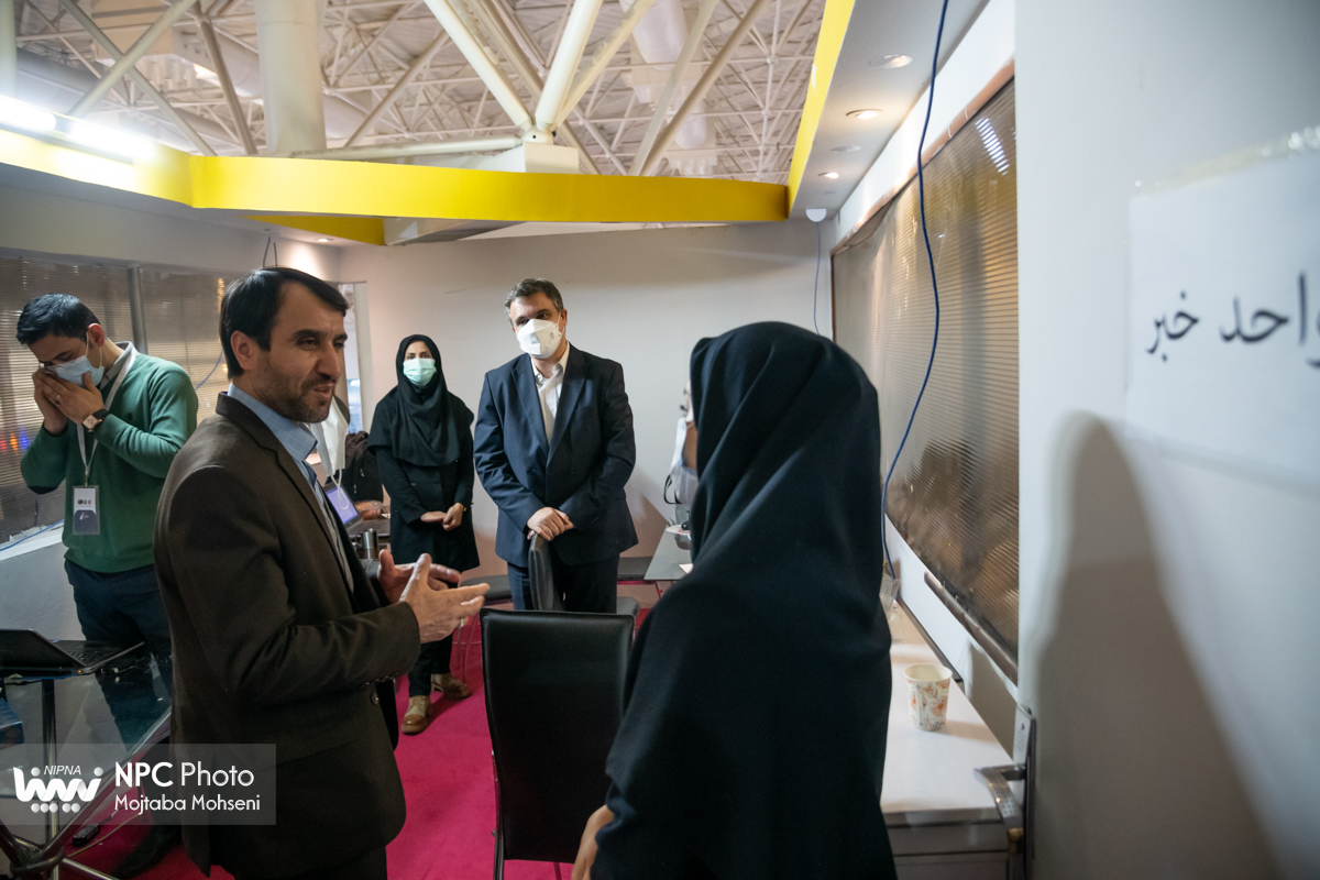 بازدید مدیرعامل شرکت ملی صنایع پتروشیمی از ستاد اجرایی پانزدهمین نمایشگاه بین المللی ایران پلاست 1