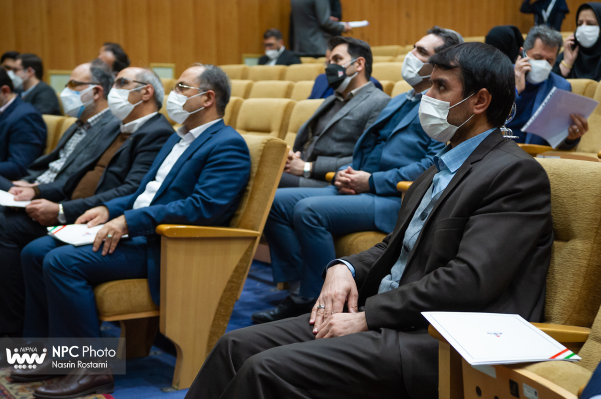 گردهمایی تخصصی شرکت‌های دانش‌بنیان و شرکت ملی صنایع پتروشیمی که در حاشیه نمایشگاه ایران پلاست 14