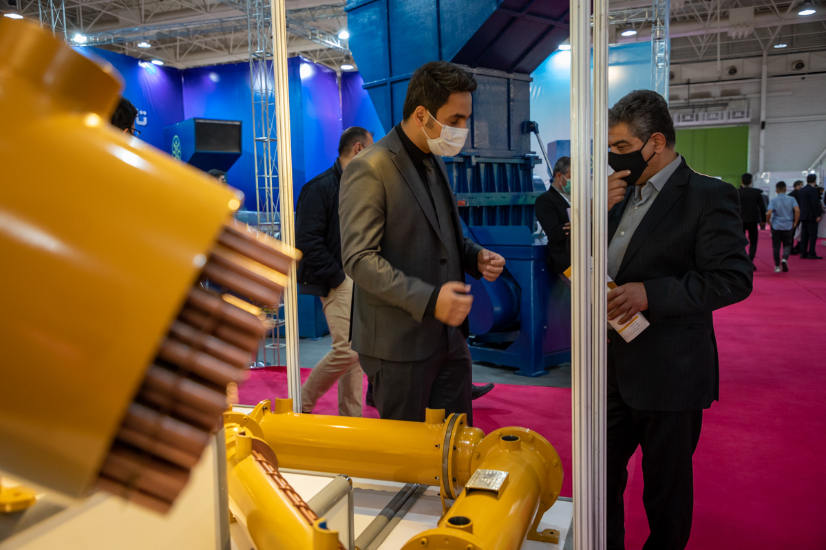 سالن 35 در سومین روز از پانزدهمین نمایشگاه بین المللی ایران پلاست 15