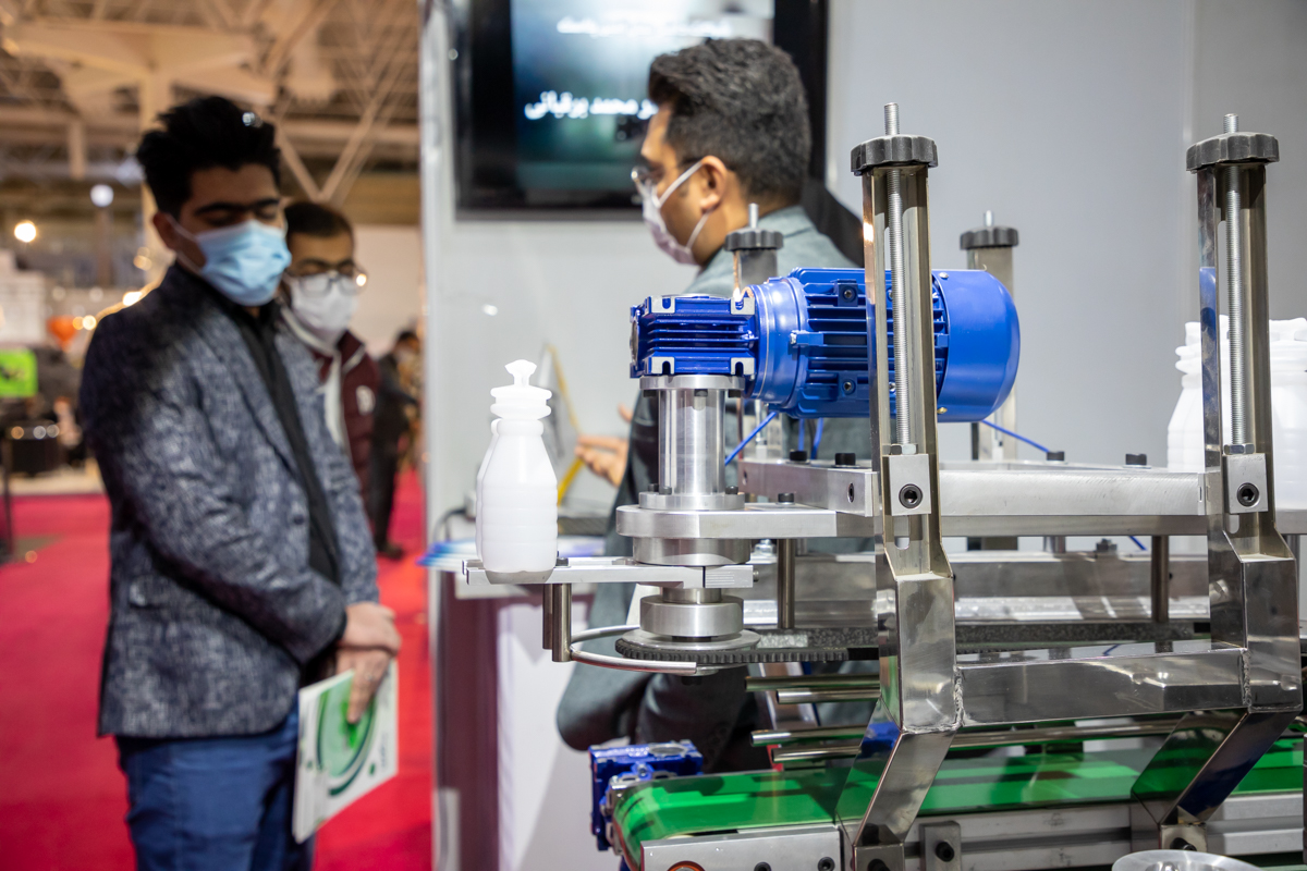 سالن 35 در سومین روز از پانزدهمین نمایشگاه بین المللی ایران پلاست 16