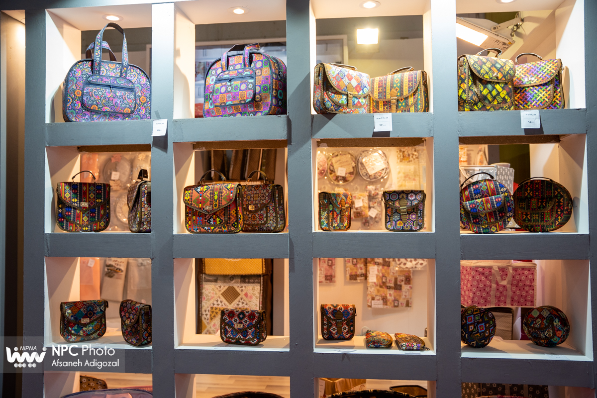 سالن 41B در سومین روز از پانزدهمین نمایشگاه بین المللی ایران پلاست 5