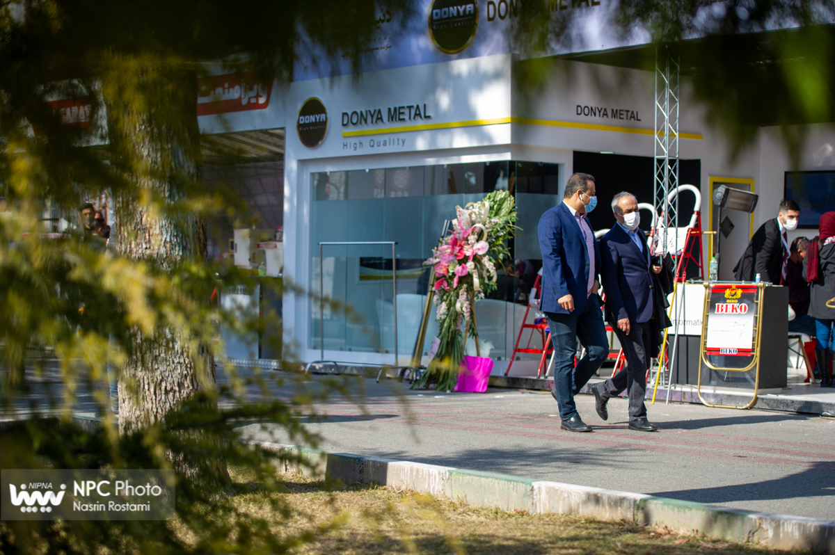 حاشیه های سومین روز از پانزدهمین نمایشگاه بین المللی ایران پلاست (2) 29