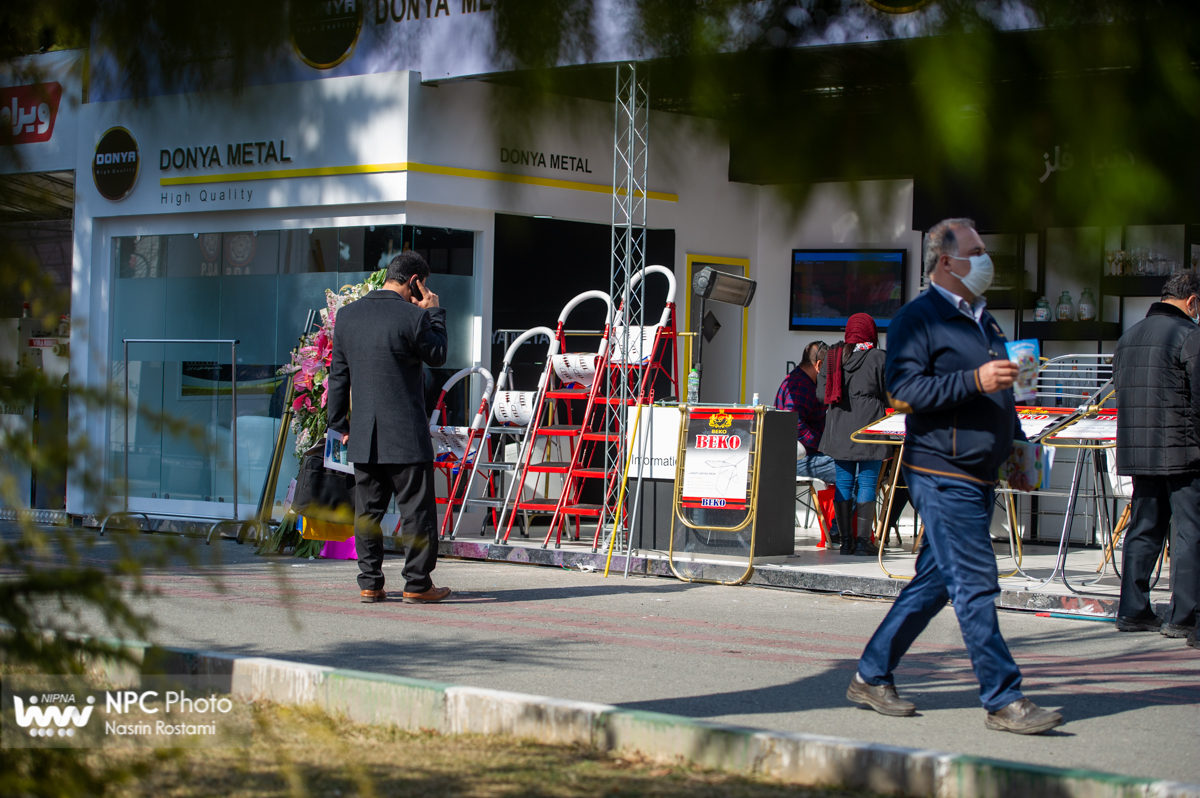 حاشیه های سومین روز از پانزدهمین نمایشگاه بین المللی ایران پلاست (2) 30