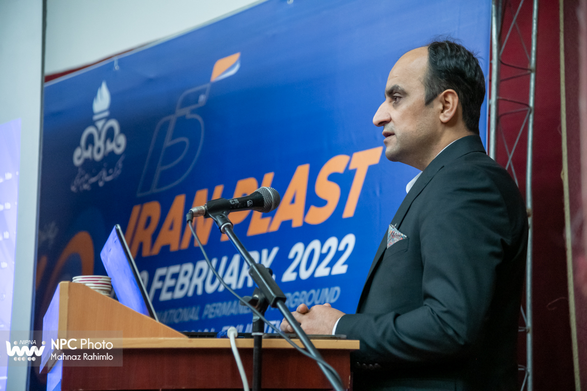 برگزاری نشست های تخصصی در سومین روز از پانزدهمین نمایشگاه بین المللی ایران پلاست 16