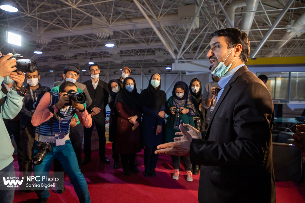 تقدیر و تشکر مدیرعامل شرکت ملی صنایع پتروشیمی از تیم اجرایی در پانزدهمین نمایشگاه بین المللی ایران پلاست 1