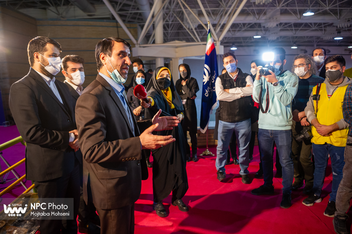 تقدیر و تشکر مدیرعامل شرکت ملی صنایع پتروشیمی از تیم اجرایی در پانزدهمین نمایشگاه بین المللی ایران پلاست 9