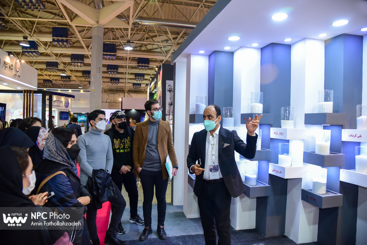 غرفه شرکت ملی صنایع پتروشیمی در روز پایانی پانزدهمین نمایشگاه بین المللی ایران پلاست 17