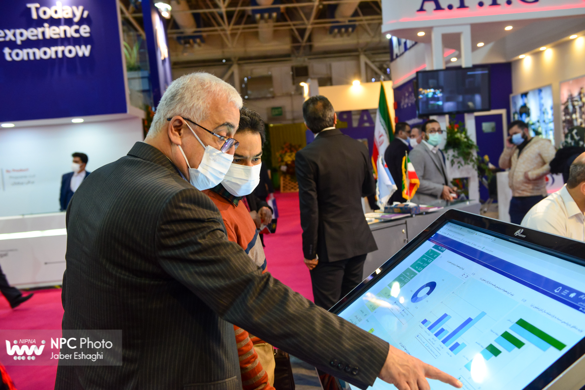 غرفه شرکت ملی صنایع پتروشیمی در روز پایانی پانزدهمین نمایشگاه بین المللی ایران پلاست 25