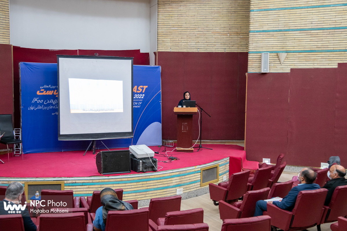 برگزاری نشست های تخصصی در آخرین روز از پانزدهمین نمایشگاه بین المللی ایران پلاست 10