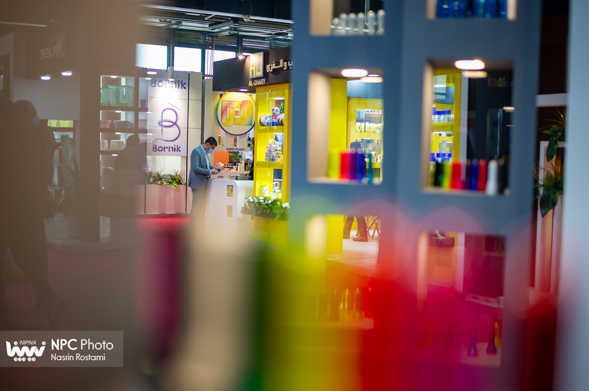 سالن 31A در چهارمین روز از پانزدهمین نمایشگاه بین المللی ایران پلاست 45