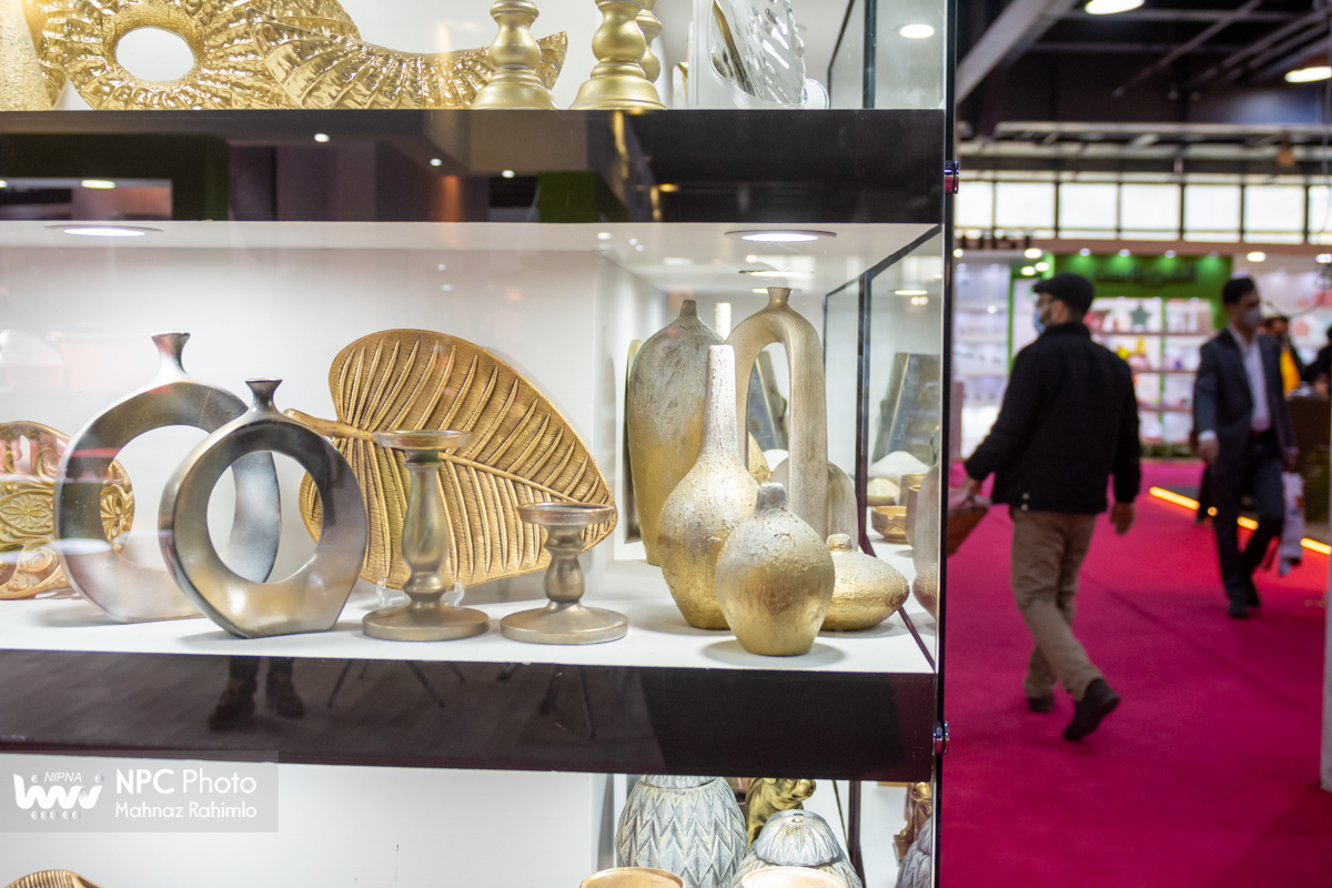 سالن 31B در چهارمین روز از پانزدهمین نمایشگاه بین المللی ایران پلاست 7