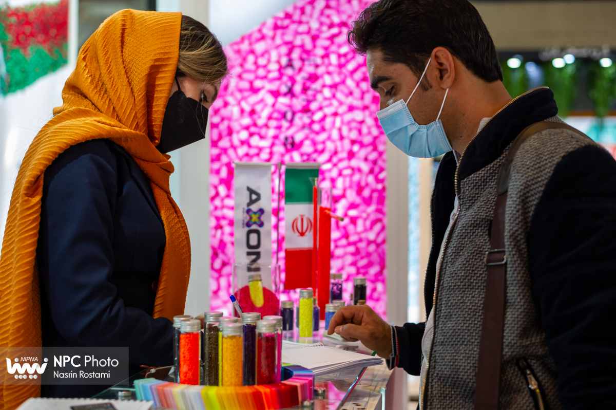 سالن 44 در چهارمین روز از پانزدهمین نمایشگاه بین المللی ایران پلاست 13