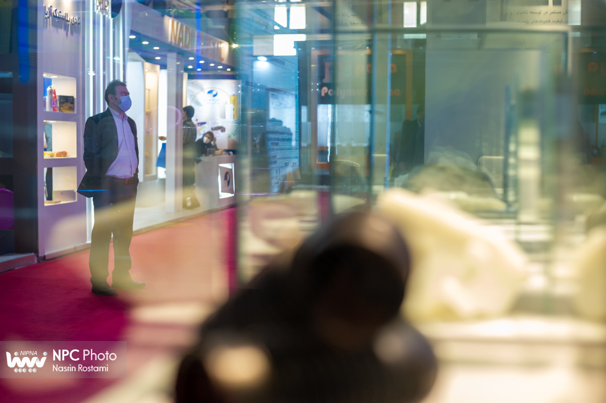 سالن 44 در چهارمین روز از پانزدهمین نمایشگاه بین المللی ایران پلاست 14