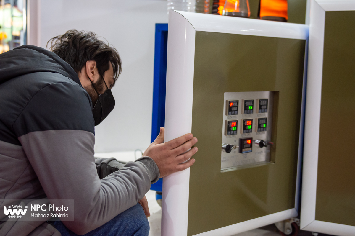 سالن 35 در چهارمین روز از پانزدهمین نمایشگاه بین المللی ایران پلاست 24