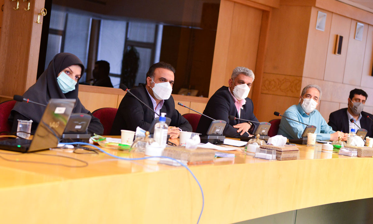 آخرین نشست کمیته تخصصی ستاد تنظیم بازار در سال 1400 به میزبانی شرکت ملی صنایع پتروشیمی برگزار شد. 11