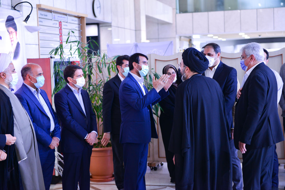 دیدار نوروزی معاون وزیر نفت و مدیر عامل شرکت ملی صنایع پتروشیمی با مدیران و کارکنان صنعت پتروشیمی، صبح امروز یکشنبه (1401/01/14) برگزار شد. 7