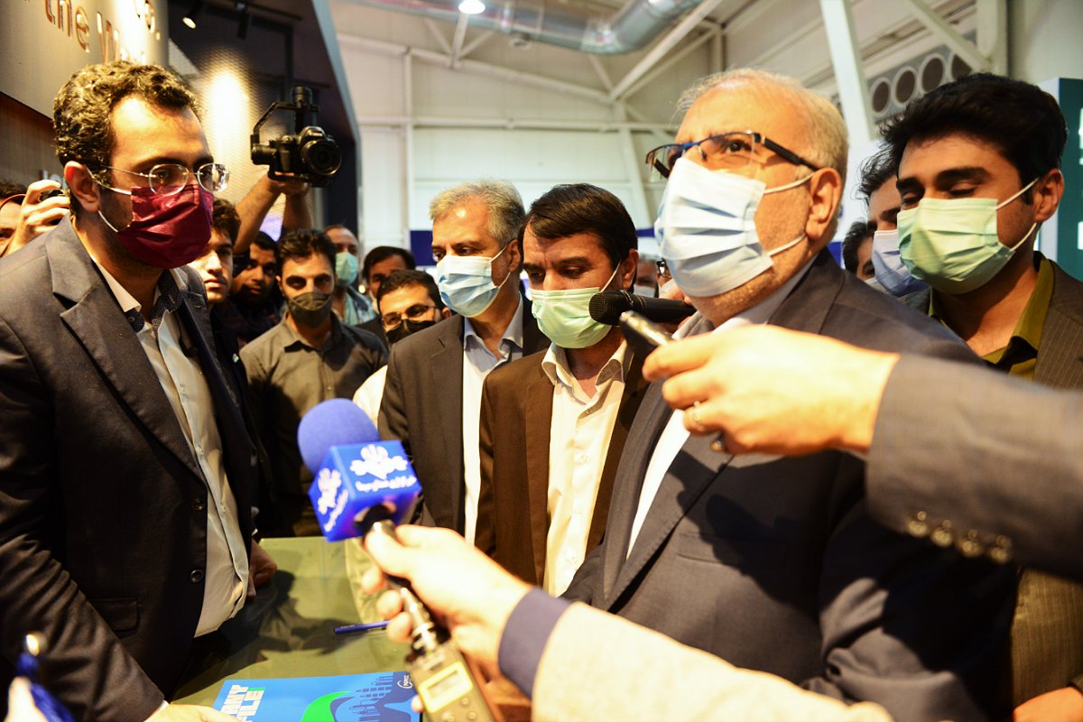 بازدید وزیر نفت از صنعت پتروشیمی در بیست‌وششمین نمایشگاه بین‌المللی نفت 9